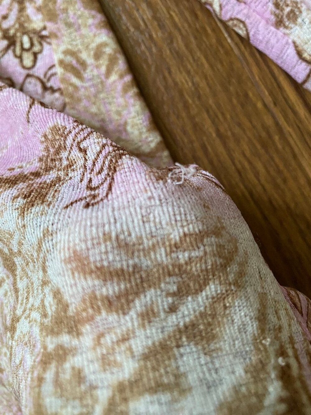 Vintage Y2K Pink Brown Paisley Bell Sleeve Lettuce Hem Top - XS - Picture 6 of 11